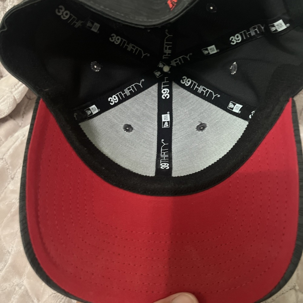 Cincinnati Reds Genuine merchandise Baseball Cap Hat NE39Thirty L/XL Stretch Fit - Picture 5 of 5